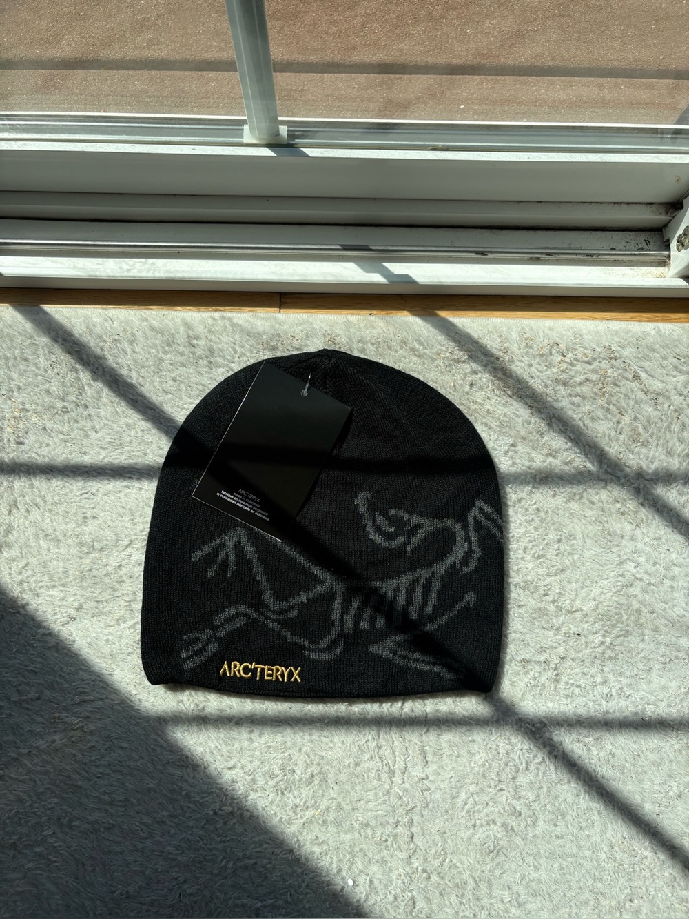 Arc’teryx Black and Grey Bird Toque beanie